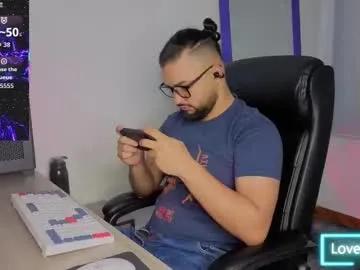 sexxxsirens – webcam model profile photo Image 8