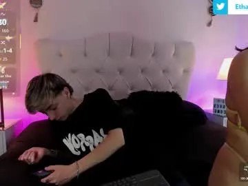 miya_shake – webcam model profile photo Image 12