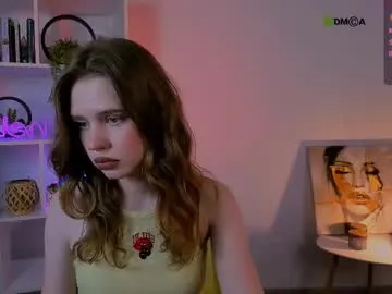 littlejennifer18 – webcam model profile photo Image 17