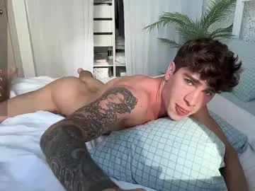 lary_holly – webcam model profile photo Image 13