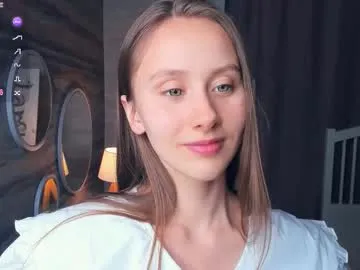 littlejennifer18 – webcam model profile photo Image 14