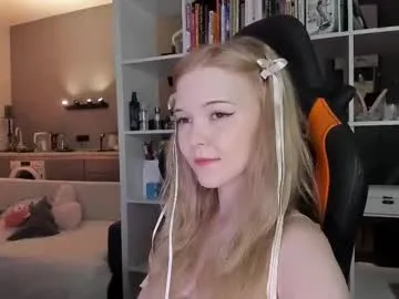 tingyan – webcam model profile photo Image 16