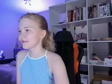 tingyan – webcam model profile photo Image 17