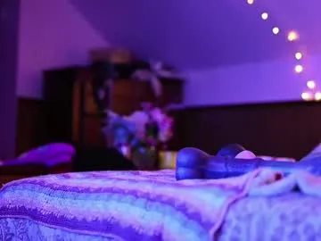 miahgorgeousy – webcam model profile photo Image 6