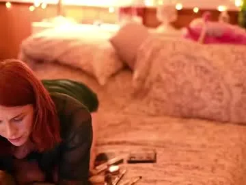 miahgorgeousy – webcam model profile photo Image 7