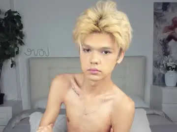 esthetics_boys – webcam model profile photo Image 14