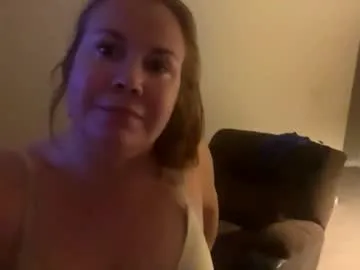 ivy69_9 – webcam model profile photo Image 2