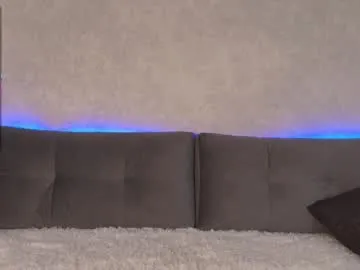 pinkypuppa – webcam model profile photo Image 4