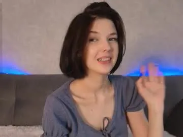 pinkypuppa – webcam model profile photo Image 5