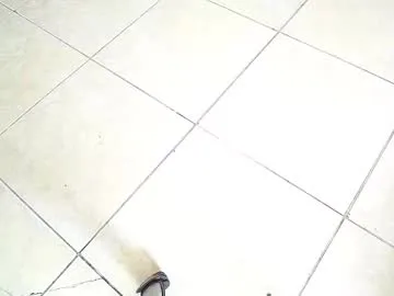 realtryit – webcam model profile photo Image 9