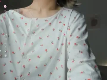 loving_ladies – webcam model profile photo Image 9