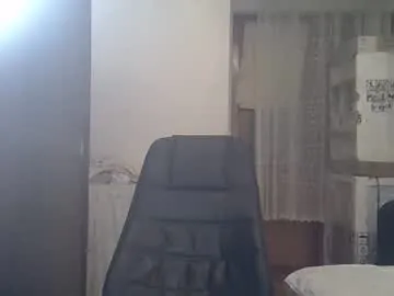 lary_holly – webcam model profile photo Image 14