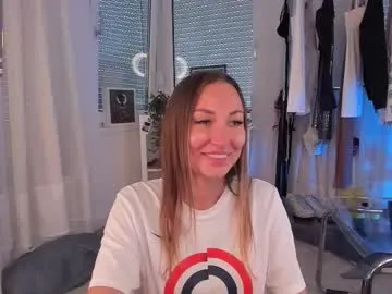 your_dolls – webcam model profile photo Image 18