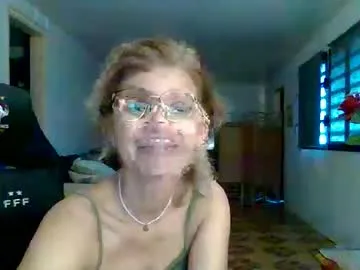 anabel054 – webcam model profile photo Image 15