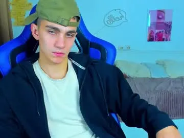 realtryit – webcam model profile photo Image 16