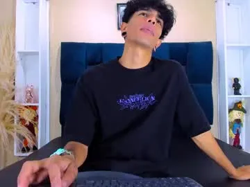 dreamsgirl18 – webcam model profile photo Image 3