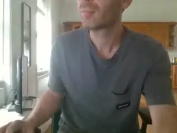 miya_shake – webcam model profile photo Image 2