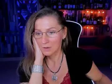 sexy_vania – webcam model profile photo Image 8