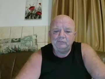 magical_mermaids – webcam model profile photo Image 10