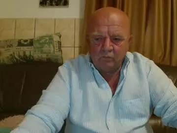 magical_mermaids – webcam model profile photo Image 9