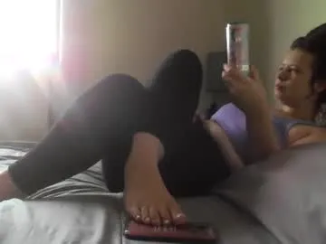 blue_bow – webcam model profile photo Image 14