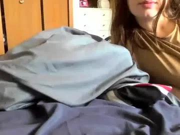 blue_bow – webcam model profile photo Image 15