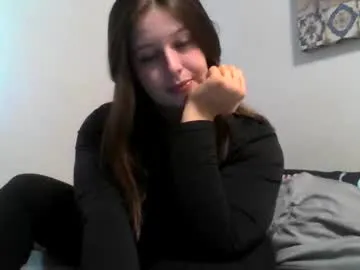 blue_bow – webcam model profile photo Image 5