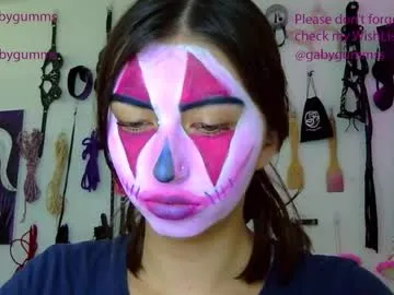 ZeyaaWhite – webcam model profile photo Image 5