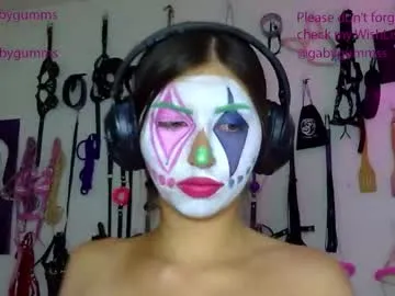 ZeyaaWhite – webcam model profile photo Image 7