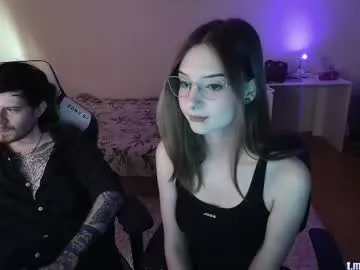 loving_ladies – webcam model profile photo Image 4