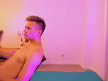 loving_ladies – webcam model profile photo Image 4