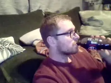 ginwood – webcam model profile photo