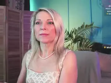 sexxxsirens – webcam model profile photo Image 10