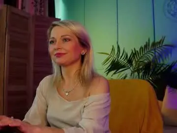 sexxxsirens – webcam model profile photo Image 15