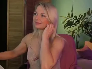 sexxxsirens – webcam model profile photo Image 17