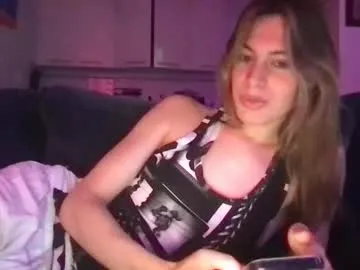 sexy_hot_friends_ – webcam model profile photo Image 12