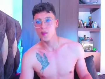 boy_jerry – webcam model profile photo Image 15