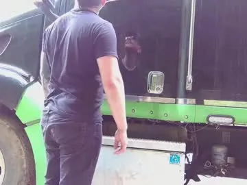 your_dolls – webcam model profile photo Image 10