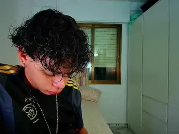 wet_dreamm22 – webcam model profile photo Image 19