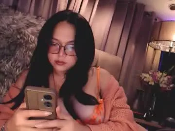 asian_aki – webcam model profile photo Image 7