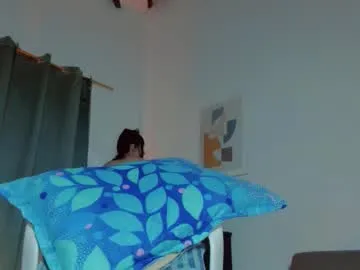 realtryit – webcam model profile photo Image 8