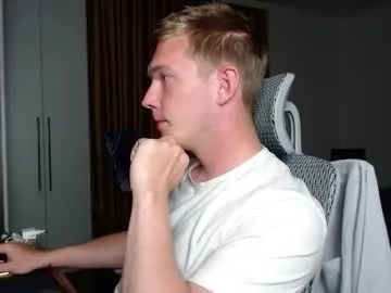 angelsofaurora – webcam model profile photo Image 15