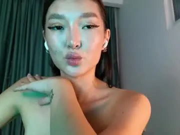 your_dolls – webcam model profile photo Image 3