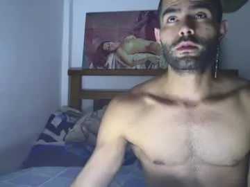 ommnia – webcam model profile photo Image 11