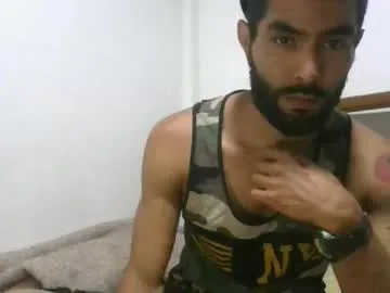 ommnia – webcam model profile photo Image 2