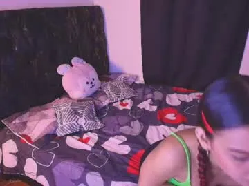 bright_diamonds_054 – webcam model profile photo Image 6