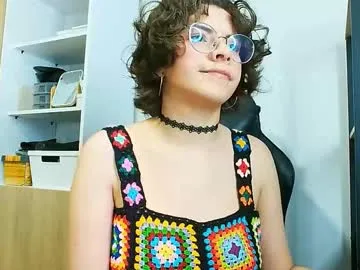 loving_ladies – webcam model profile photo Image 10