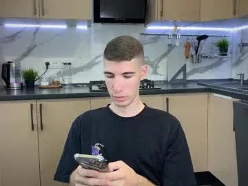 il_undercover – webcam model profile photo Image 11