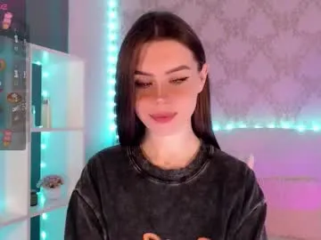 MariyaNovak – webcam model profile photo Image 5