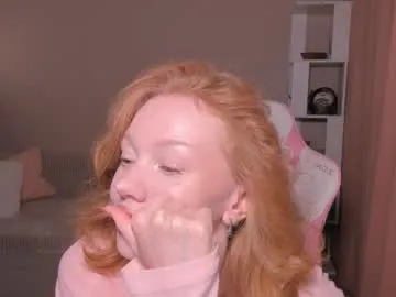 LaraGray – webcam model profile photo Image 12